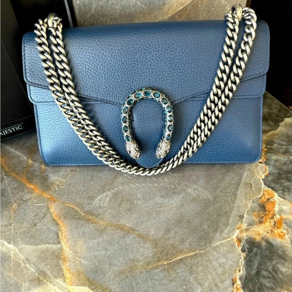 Gucci Handbags - Gucci Dionysus EUC